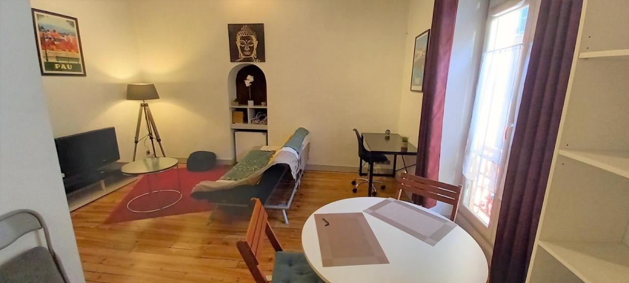 Apartamento Le Gambetta T2 Cosy Hypercentre Wifi Fibre Avec Parking Pau Exterior foto