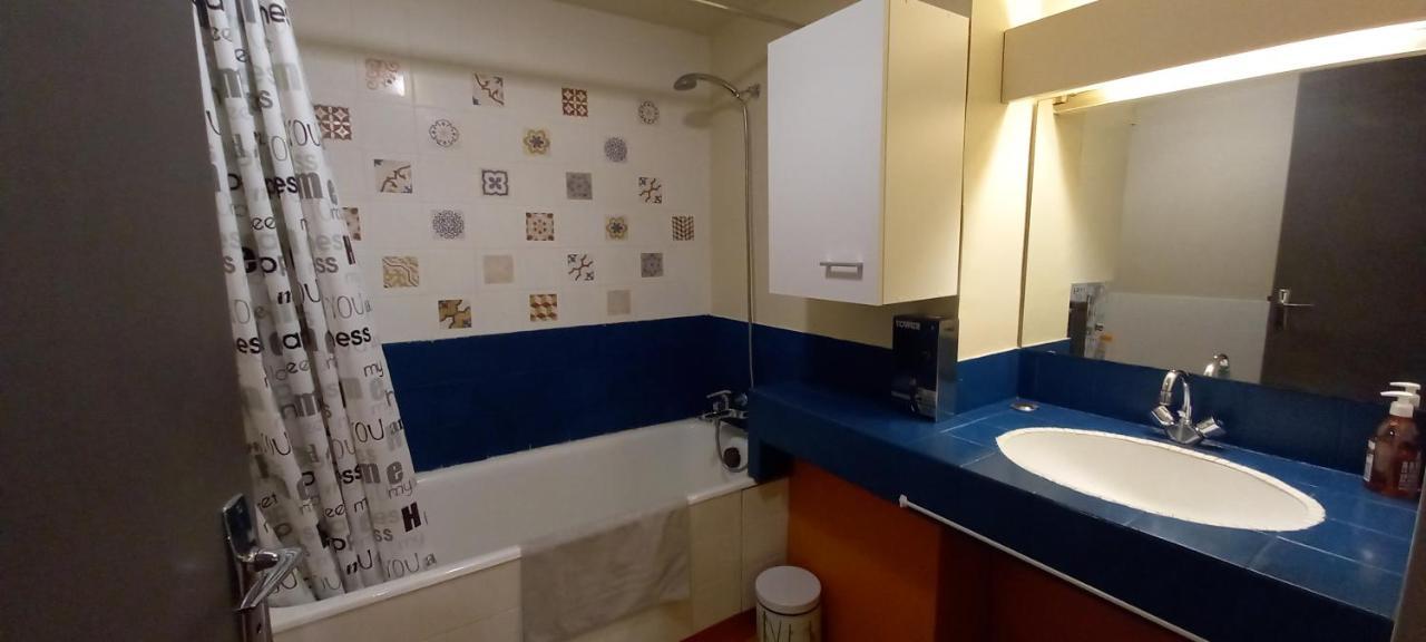 Apartamento Le Gambetta T2 Cosy Hypercentre Wifi Fibre Avec Parking Pau Exterior foto