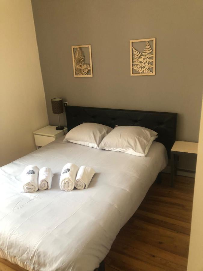 Apartamento Le Gambetta T2 Cosy Hypercentre Wifi Fibre Avec Parking Pau Exterior foto